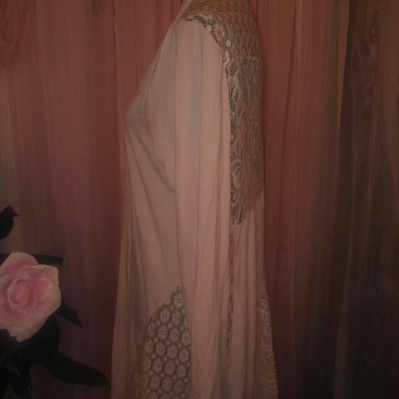 NWOT, Light Pink Long Topper - Picture 4 of 8